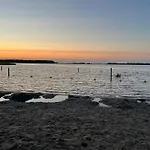 Chalet Nieuw! 6-persoons Aan Het Veluwemeer Dichtbij Harderwijk, Amersfoort En Zwolle Hulshorst