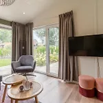 Nieuw! 6-persoons Aan Het Veluwemeer Dichtbij Harderwijk, Amersfoort En Zwolle