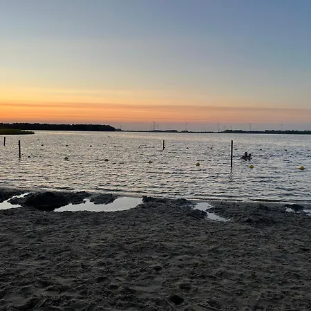 Chalet Nieuw! 6-persoons Aan Het Veluwemeer Dichtbij Harderwijk, Amersfoort En Zwolle Hulshorst