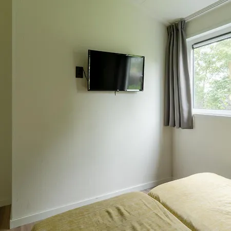 Nieuw! 6-persoons Aan Het Veluwemeer Dichtbij Harderwijk, Amersfoort En Zwolle Chalet Hulshorst